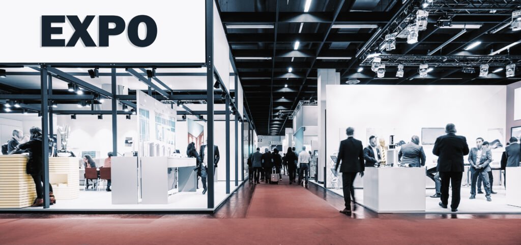 Montaggio e assistenza in fiera