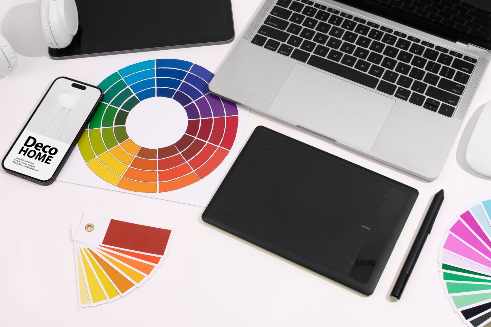 still-life-graphic-design-office (1)